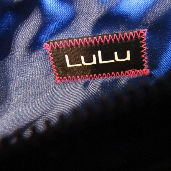 LuLu NYC Clutch Ring Wristlet - Picture 4 of 7